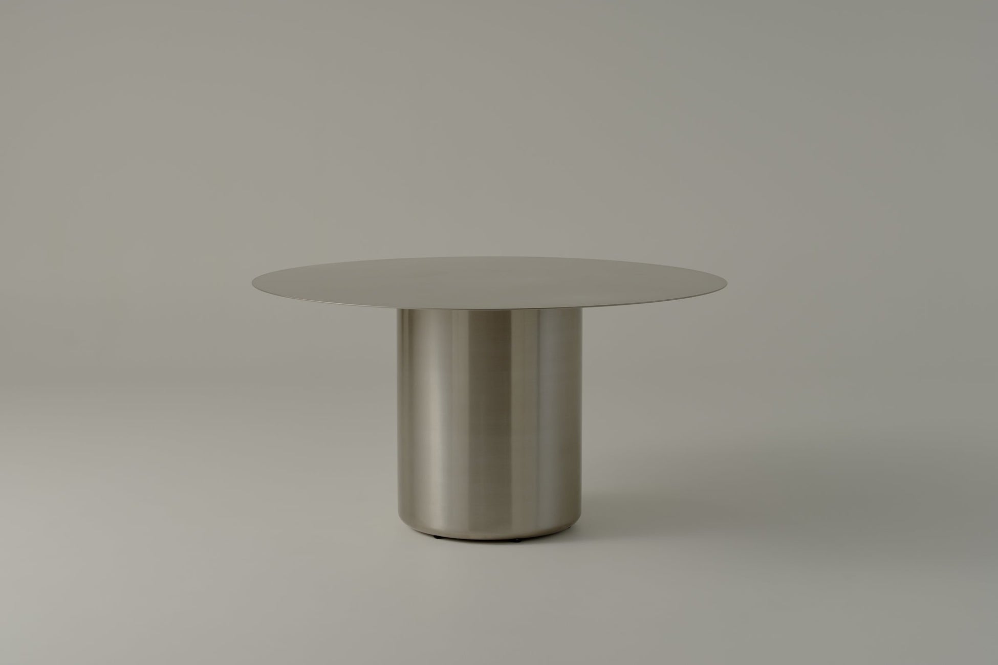 Sequence Round Dining Table